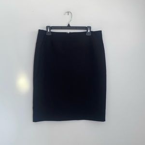 Ellen Tracy Black Midi/ Mini Skirt